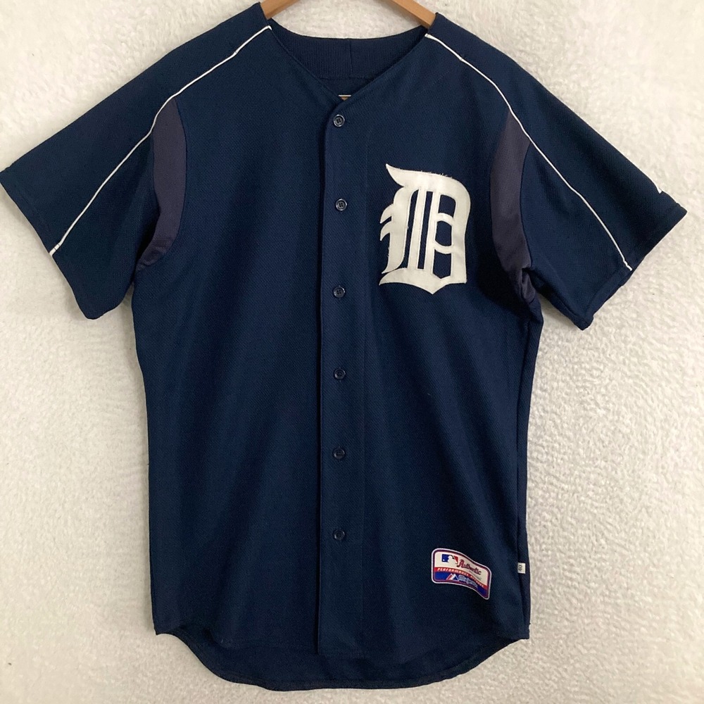 Vtg Majestic USA Made Detroit Tigers Baseball Jersey Size 40 Embroidered MLB